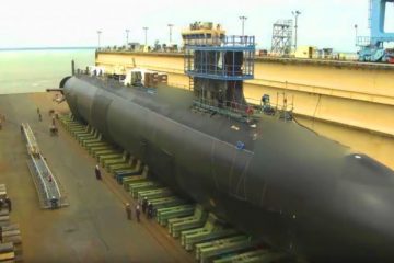 US Navy unleashes their Most Powerful Submarine – This Damn Thing is Enormous!  ( Video )