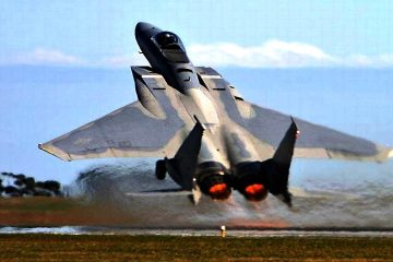 Top 10 Fighter Jets Vertical Takeoffs (Video)