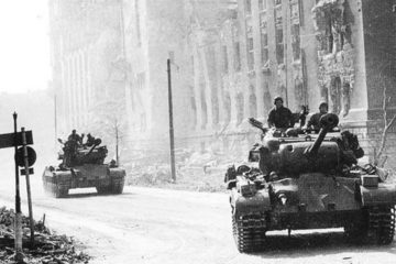 M26 Pershing : Developed to Counter the Panzer and the Inspiration of the “Patton” Series