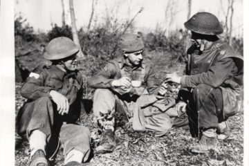 WWII Newsreel: Anzio Beach; American Women in Uniform, Etc 1944